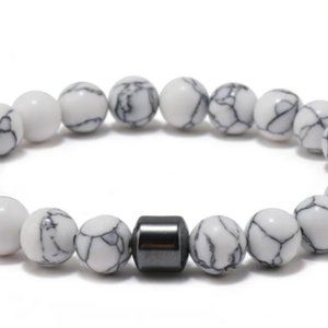 New Marble White Howlite Beaded Bracelet